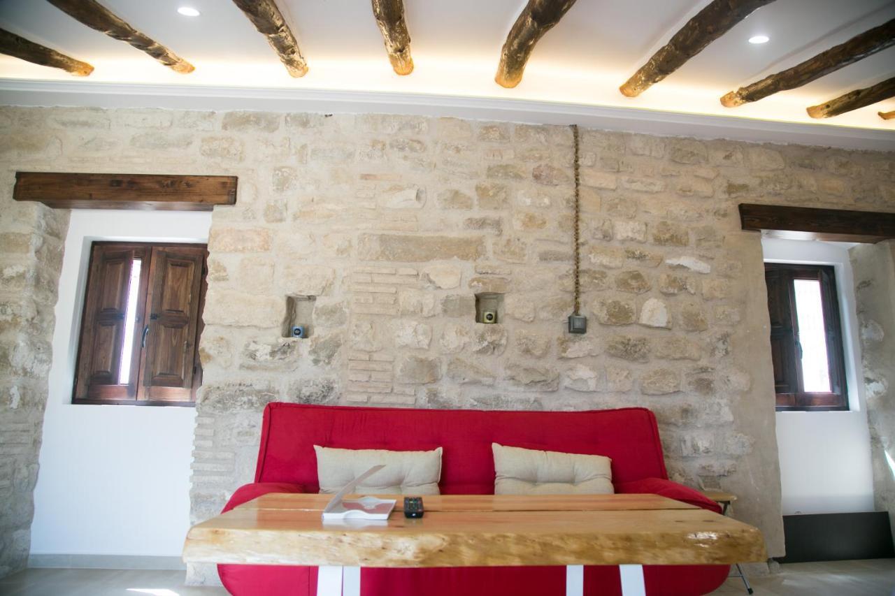 Apartamentos Turisticos La Casa Vieja Sabiote Exteriör bild