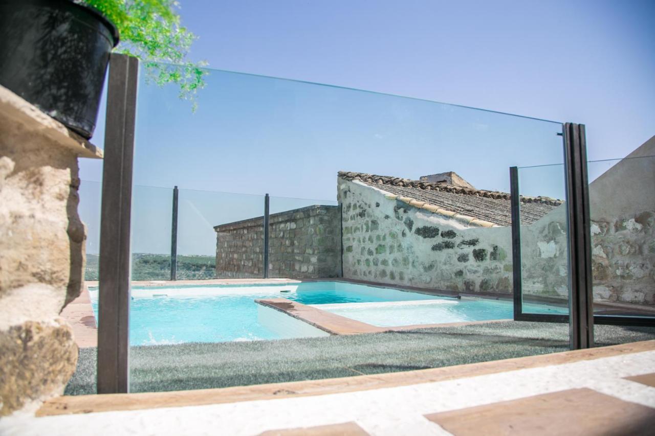 Apartamentos Turisticos La Casa Vieja Sabiote Exteriör bild